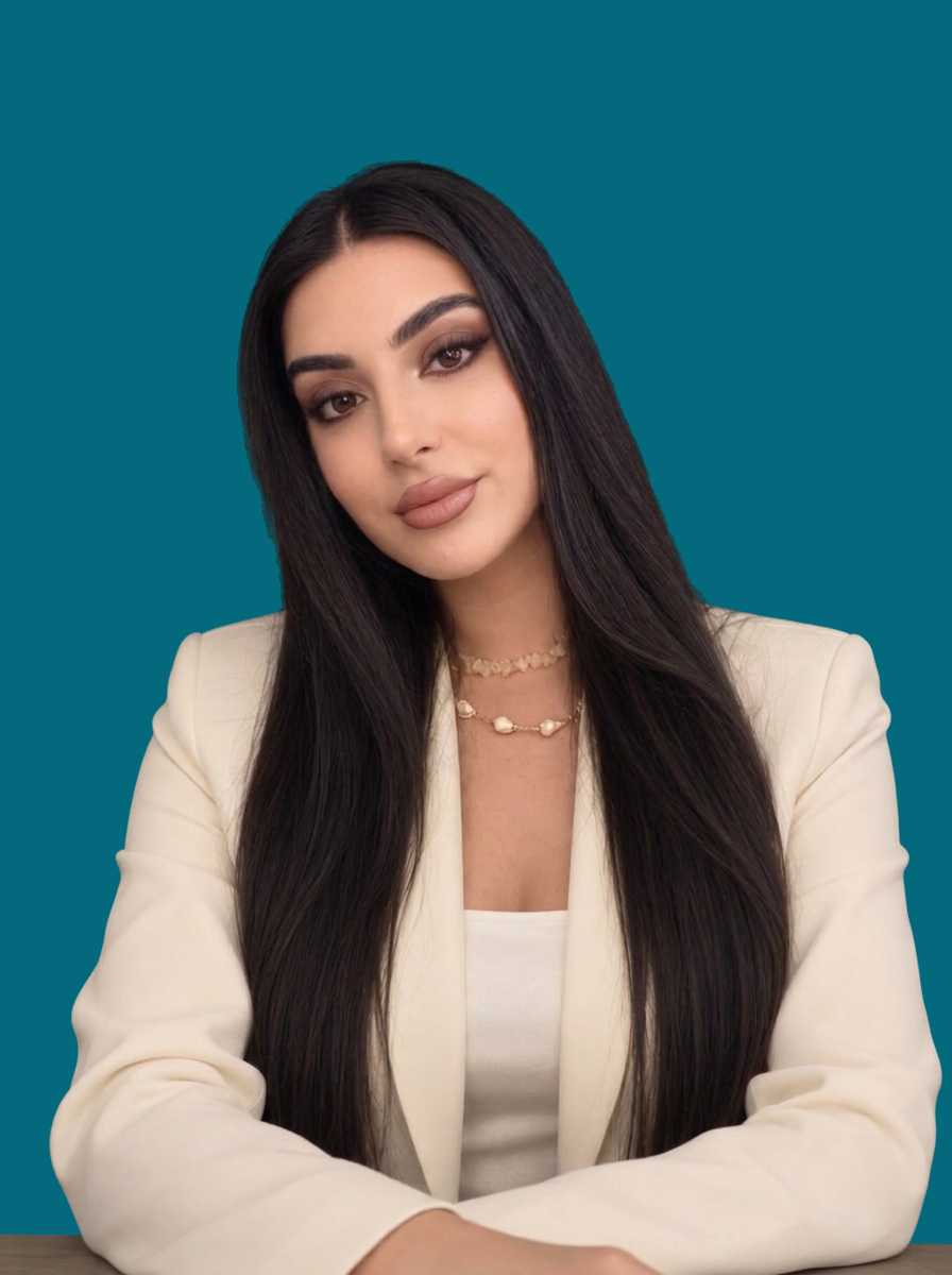 Özge Özbek — Asistan